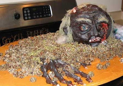 weird_and_creepy_cakes_07.jpg