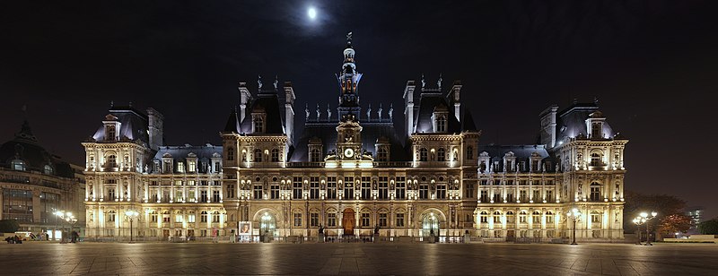 800px-Hotel_de_Ville_Paris_Wikimedia_Commons.jpg
