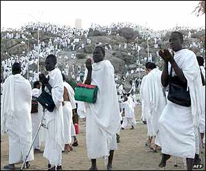 _38801119_hajj300afp.jpg